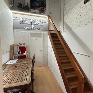  Quarto em Acomodações Particulares Airbhouse Private &